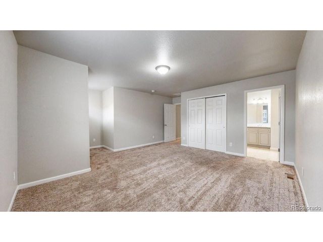 2671 Sable Blvd, Aurora, CO 80011