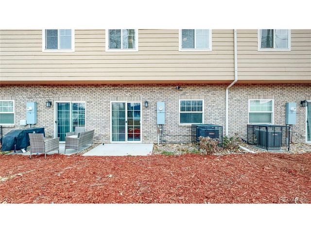 2671 Sable Blvd, Aurora, CO 80011