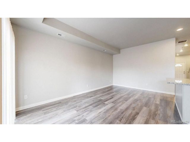 2671 Sable Blvd, Aurora, CO 80011