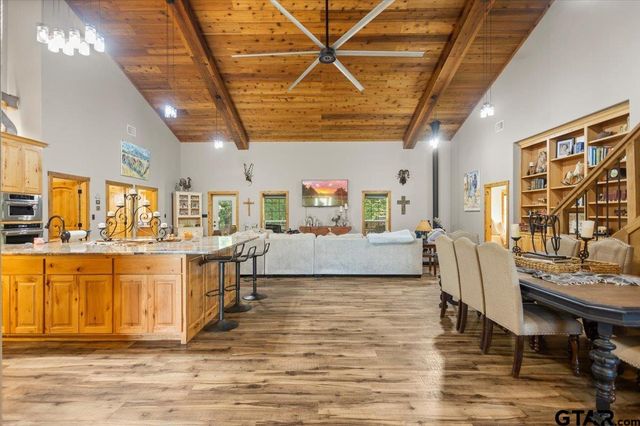 19669 County Road 431, Lindale, TX 75771