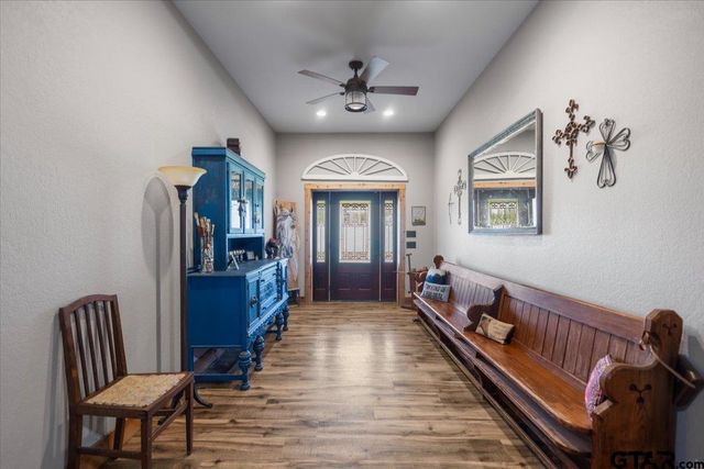 19669 County Road 431, Lindale, TX 75771