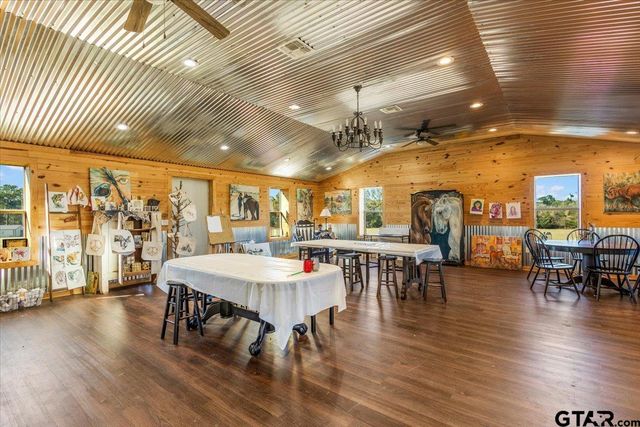 19669 County Road 431, Lindale, TX 75771