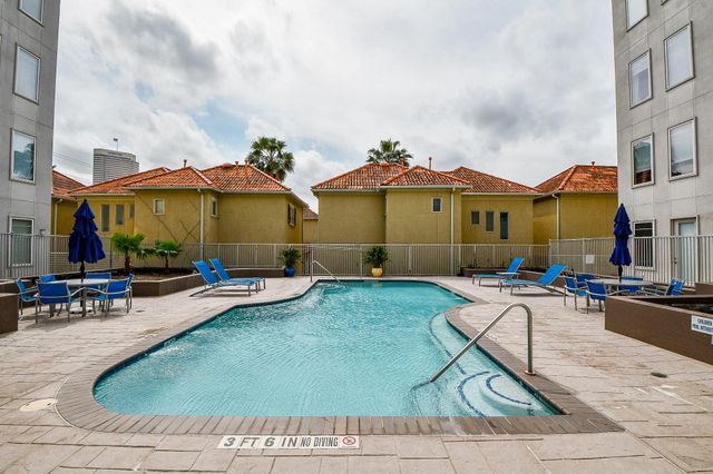 505 Jackson Hill Street 307, Houston, TX 77007