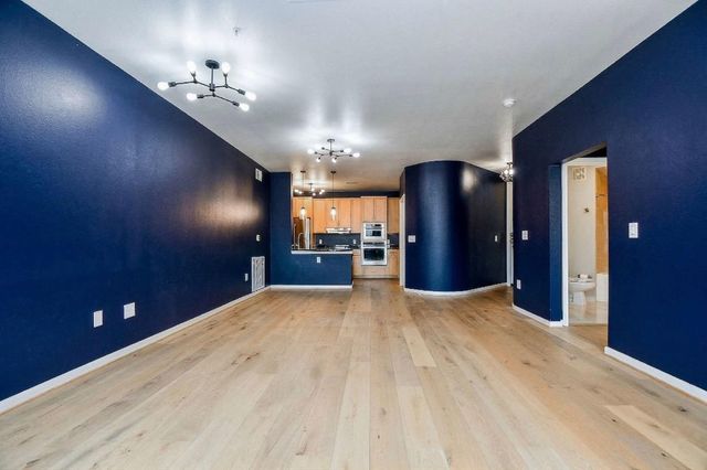 505 Jackson Hill Street 307, Houston, TX 77007