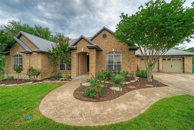 511 Chaneys XING, Bertram, TX 78605
