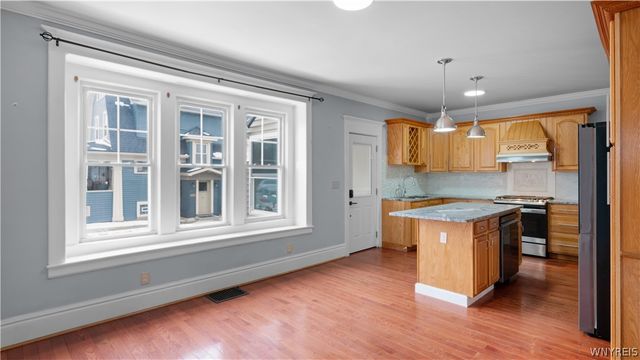 686 Niagara Falls Boulevard, North Tonawanda, NY 14120