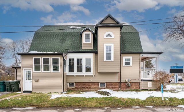 686 Niagara Falls Boulevard, North Tonawanda, NY 14120