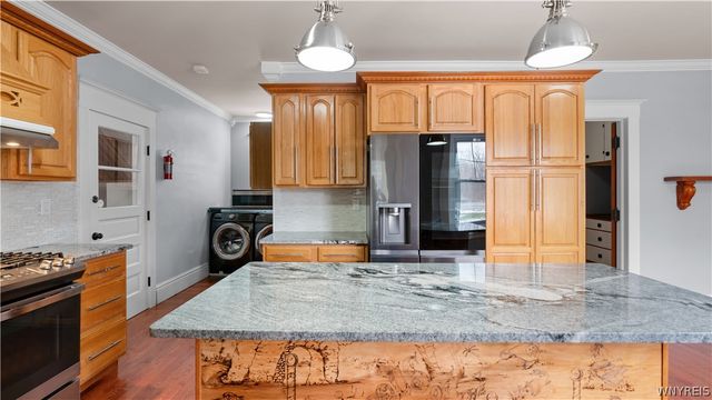 686 Niagara Falls Boulevard, North Tonawanda, NY 14120