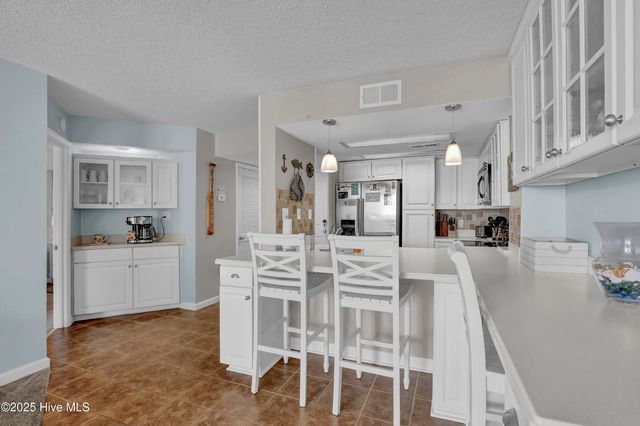 2000 New River Inlet Road 1210, North Topsail Beach, NC 28460