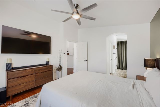 5545 Dueces Wild Court 101, Las Vegas, NV 89122