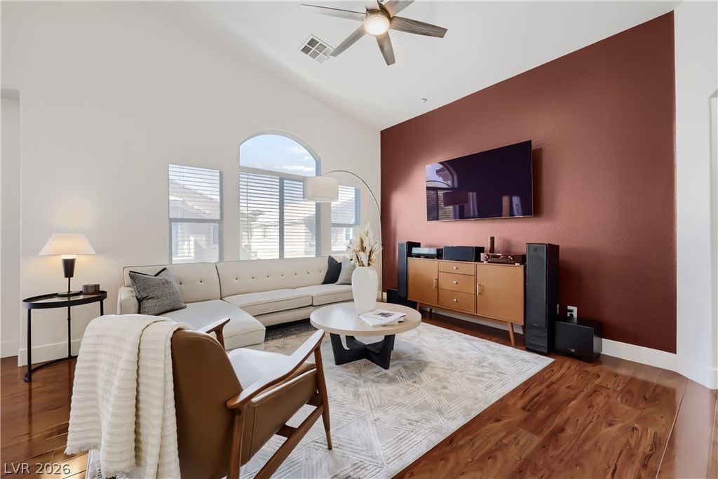 5545 Dueces Wild Court 101, Las Vegas, NV 89122 — photo 4