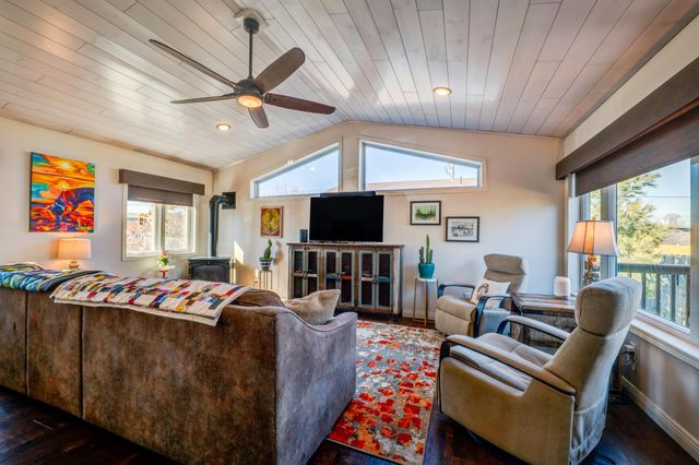 321 24th Street NW, Bemidji, MN 56601