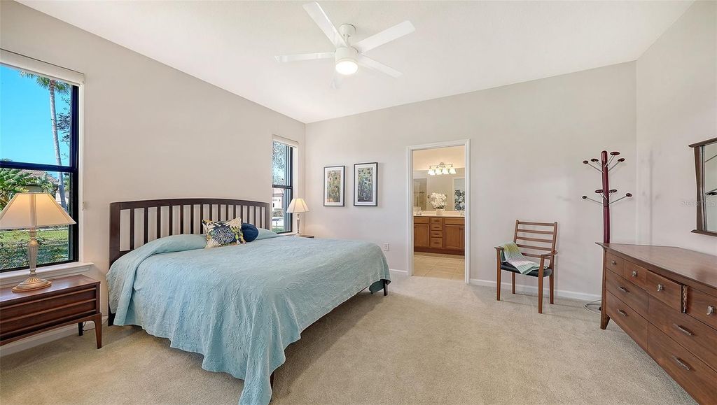 Image 17 of property listing at 1852 BATELLO DRIVE, Venice, FL 34292