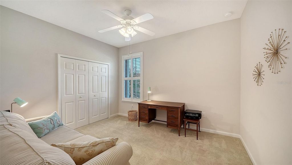 Image 22 of property listing at 1852 BATELLO DRIVE, Venice, FL 34292