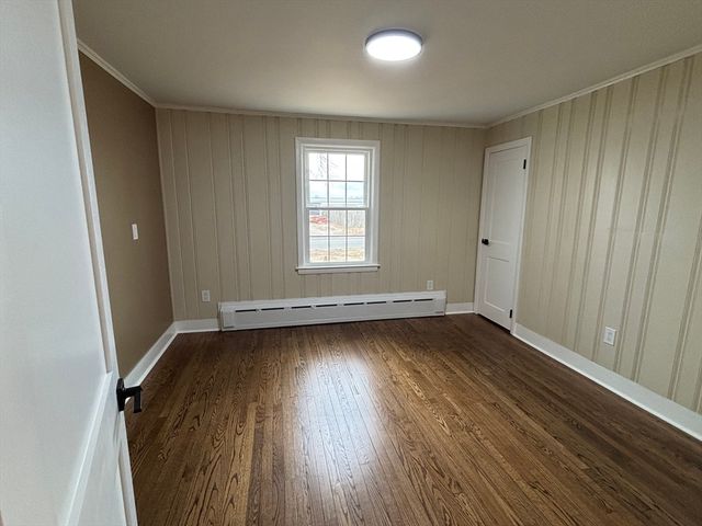 52 Bushee Rd, Swansea, MA 02777