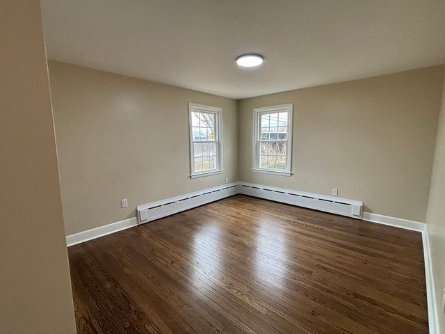 52 Bushee Rd, Swansea, MA 02777