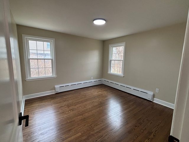 52 Bushee Rd, Swansea, MA 02777