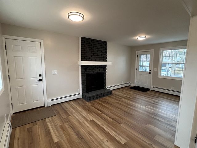 52 Bushee Rd, Swansea, MA 02777