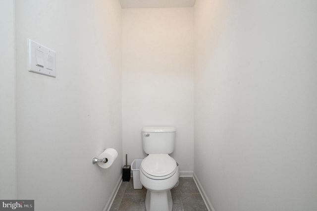 29 MORRIS LN, Cranbury, NJ 08512