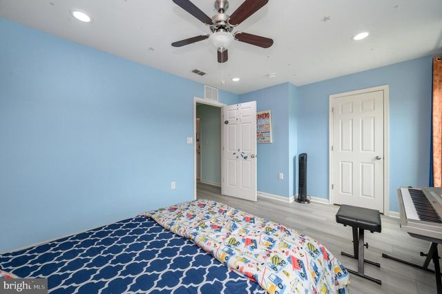 29 MORRIS LN, Cranbury, NJ 08512