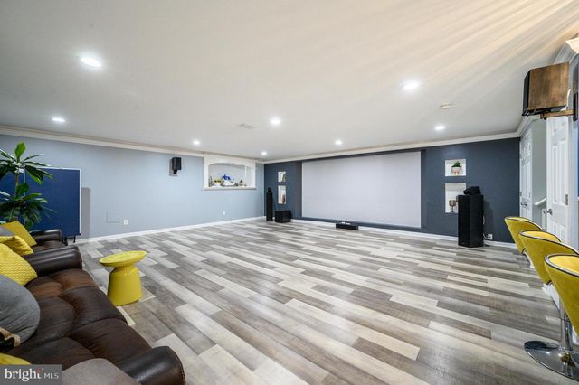 29 MORRIS LN, Cranbury, NJ 08512