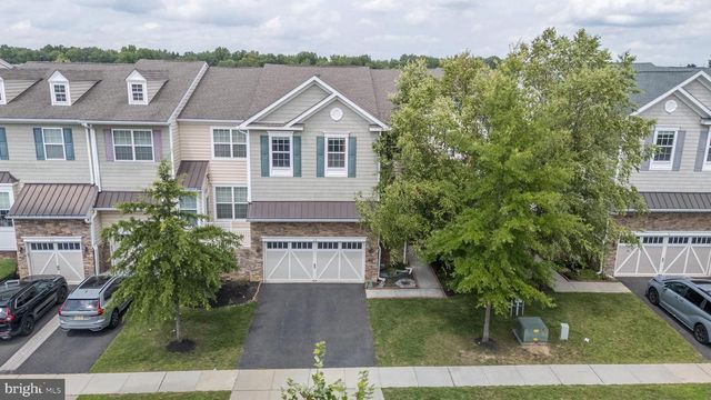 29 MORRIS LN, Cranbury, NJ 08512