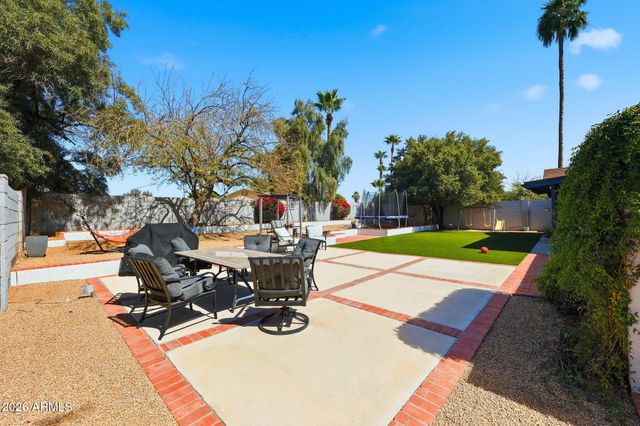 4350 E WINCHCOMB Drive, Phoenix, AZ 85032