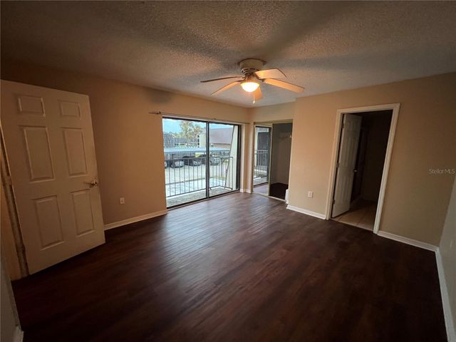 2949 POPLAR AVENUE, Leesburg, FL 34748