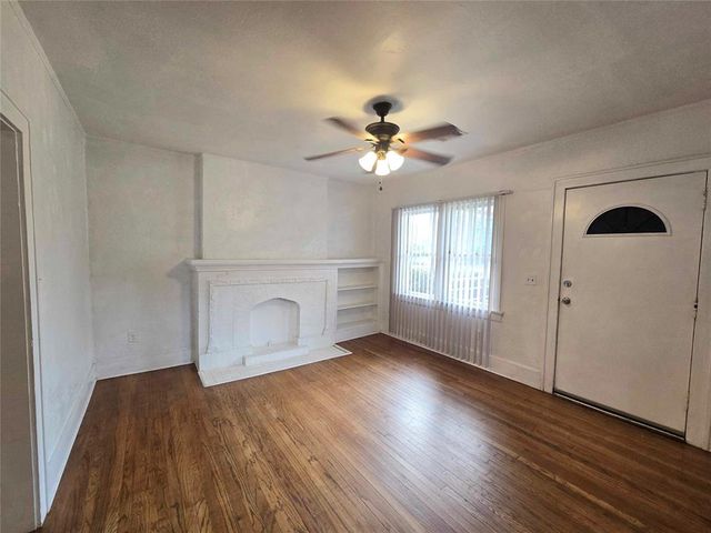 2203 N Barnes Avenue, Oklahoma City, OK 73107