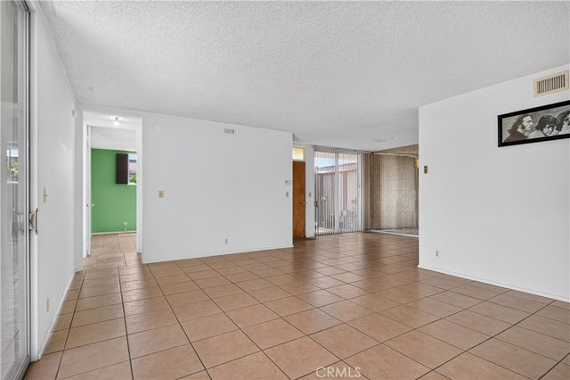 777 E Valley 136, Alhambra, CA 91801