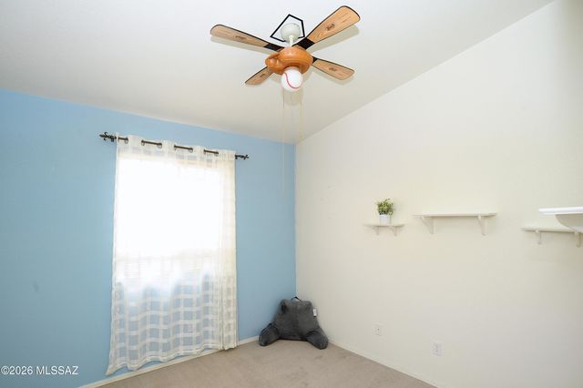 983 S Goldenweed Way, Tucson, AZ 85748