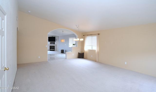 983 S Goldenweed Way, Tucson, AZ 85748