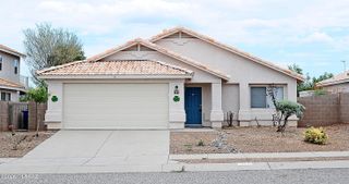 983 S Goldenweed Way, Tucson, AZ 85748