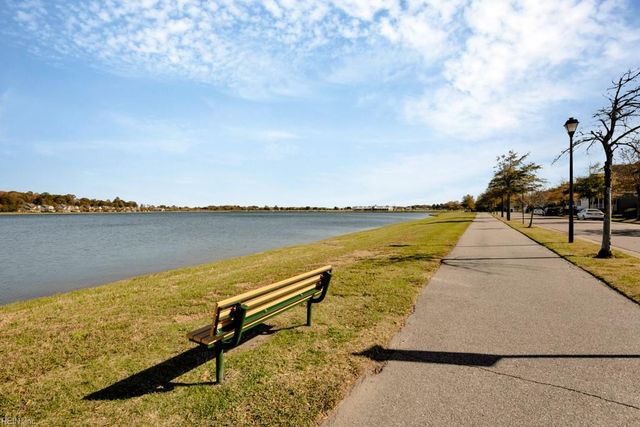 2344 Nottoway LN, Virginia Beach, VA 23456