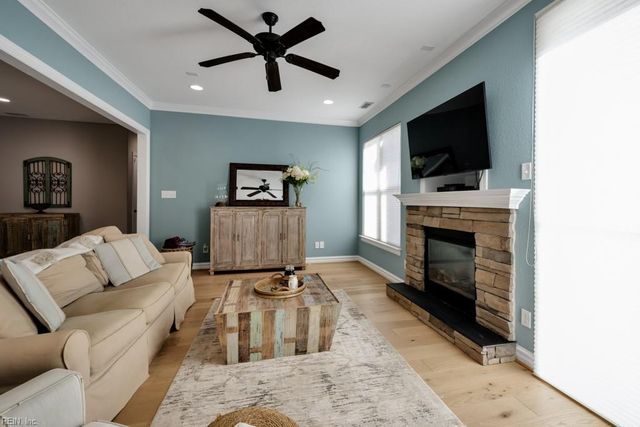 2344 Nottoway LN, Virginia Beach, VA 23456