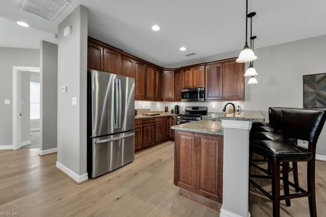 2344 Nottoway LN, Virginia Beach, VA 23456