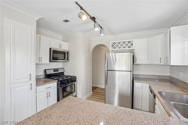 2700 North Rainbow Boulevard 2136, Las Vegas, NV 89108