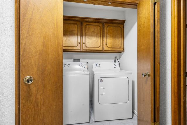 12501 Bannockburn Place, Oklahoma City, OK 73142