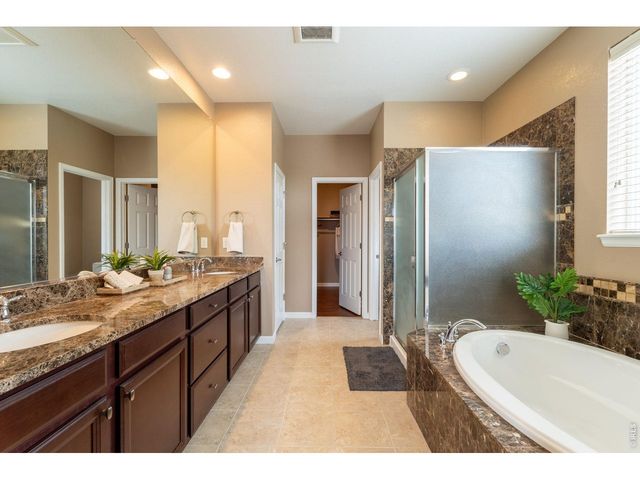 2314 Lodgepole Creek Dr, Fort Collins, CO 80528