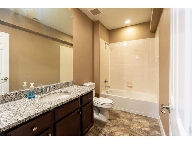 2314 Lodgepole Creek Dr, Fort Collins, CO 80528