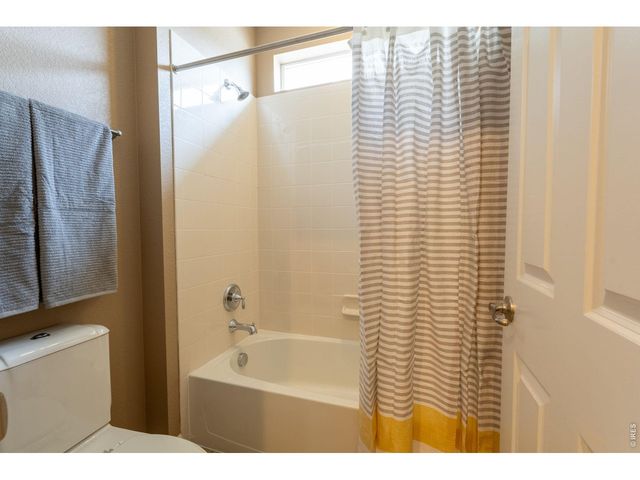 2314 Lodgepole Creek Dr, Fort Collins, CO 80528