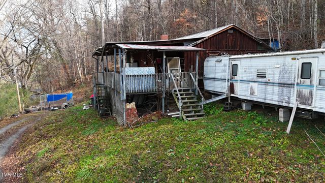 1704 North Main Avenue, Erwin, TN 37650