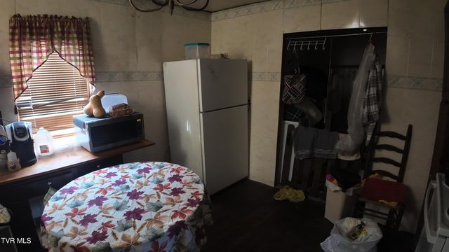 1704 North Main Avenue, Erwin, TN 37650