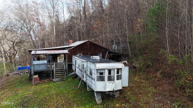 1704 North Main Avenue, Erwin, TN 37650