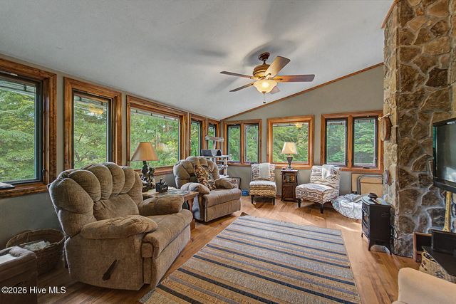 41 Black Bear Court, Robbinsville, NC 28771