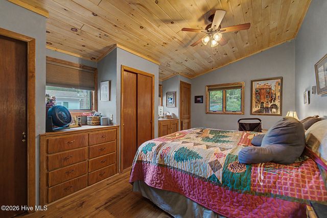 41 Black Bear Court, Robbinsville, NC 28771