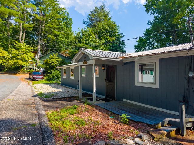 41 Black Bear Court, Robbinsville, NC 28771