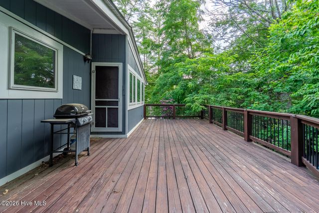 41 Black Bear Court, Robbinsville, NC 28771