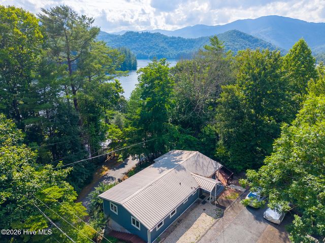41 Black Bear Court, Robbinsville, NC 28771