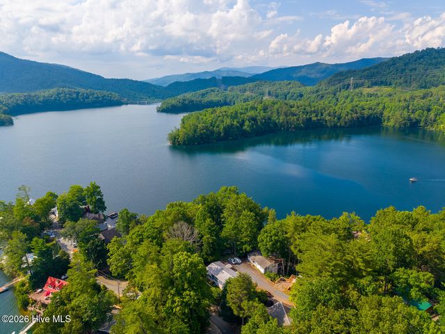 41 Black Bear Court, Robbinsville, NC 28771